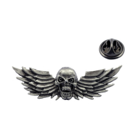 SKULL PIN FLYING SKULL PIN