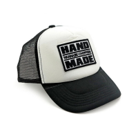 WANNABE CHOPPERS TRUCKER CAP WHITE/BLACK