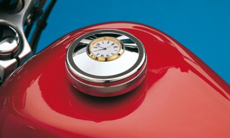 CHR.KNURL GAS CAP CVR W/CLOCK