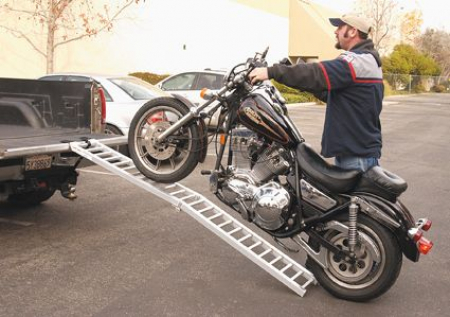 ALUM.FOLDING MOTORCYCLE RAMP