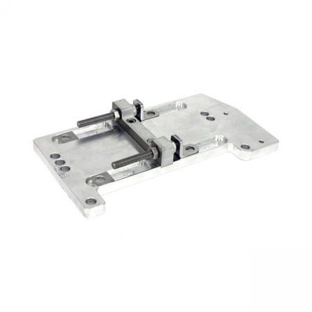 OFC, 4-SP TRANSMISSION MOUNT PLATE. 1" OFFSET