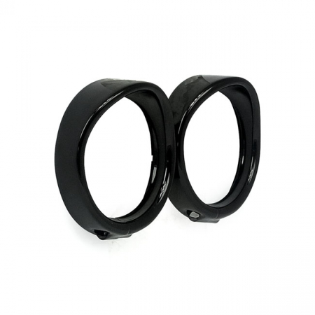 RECESSED TRIM RINGS WITH VISOR. TURN SIGNALS. GLOSS BLACK