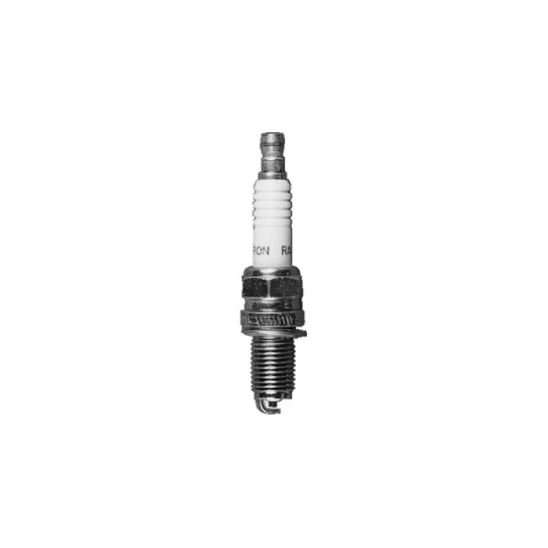 CHAMPION SPARKPLUG RA8YCX4 CHAMPION MORE THAN A NAME. CHAMPION HAS E 582401