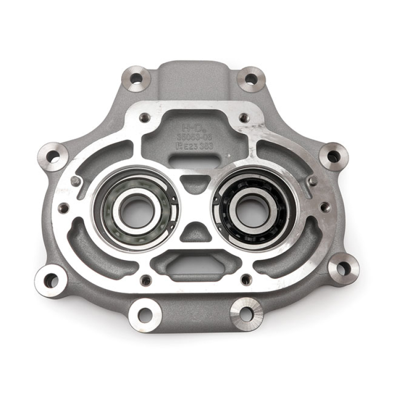 BEARING HOUSING ASSEMBLY, TRANSMISSION. SILVER OEM REPLACEMENT REFEREN 921466
